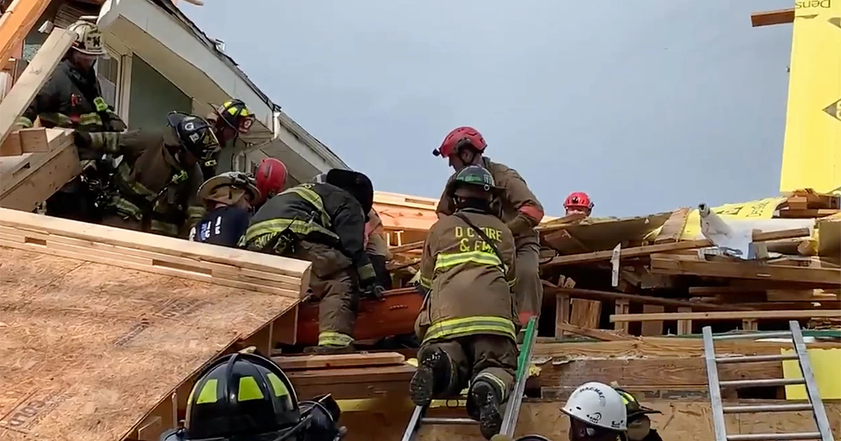 Washington building collapse during rain storm leaves one trapped, several wounded